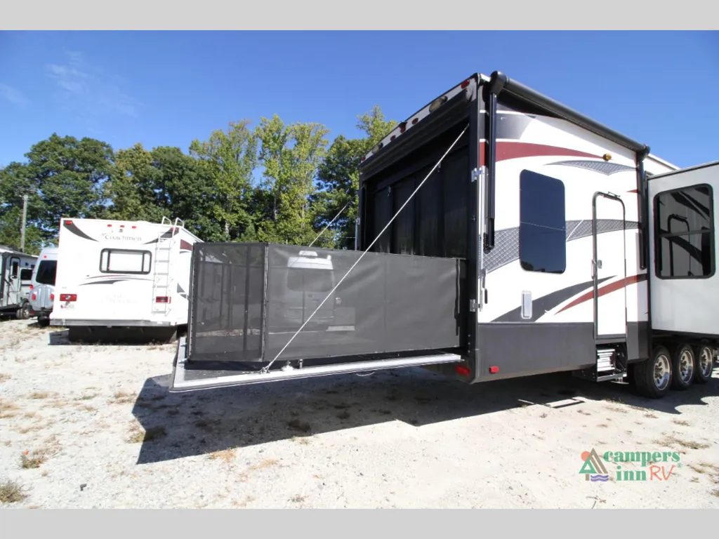 2016 Grand Design Momentum 380TH, Photos photo 35