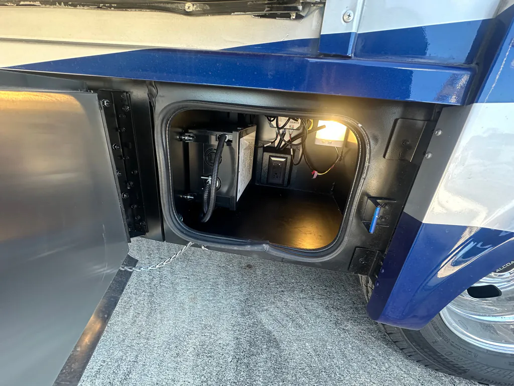 2026 Tiffin Wayfarer 25 XLW, Photos photo 22
