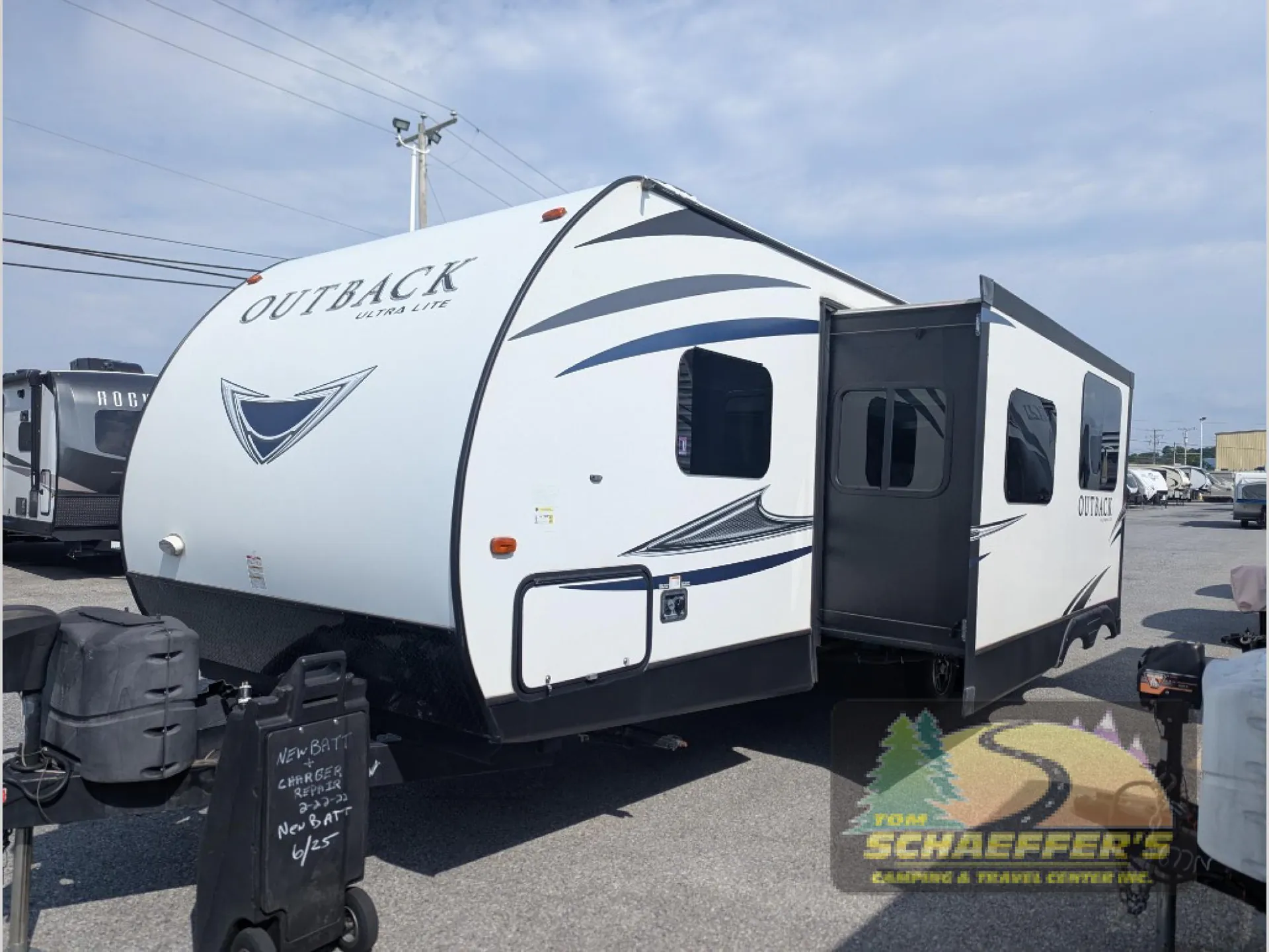 2017 Keystone Outback Ultra-Lite 276UBH - Photo 4