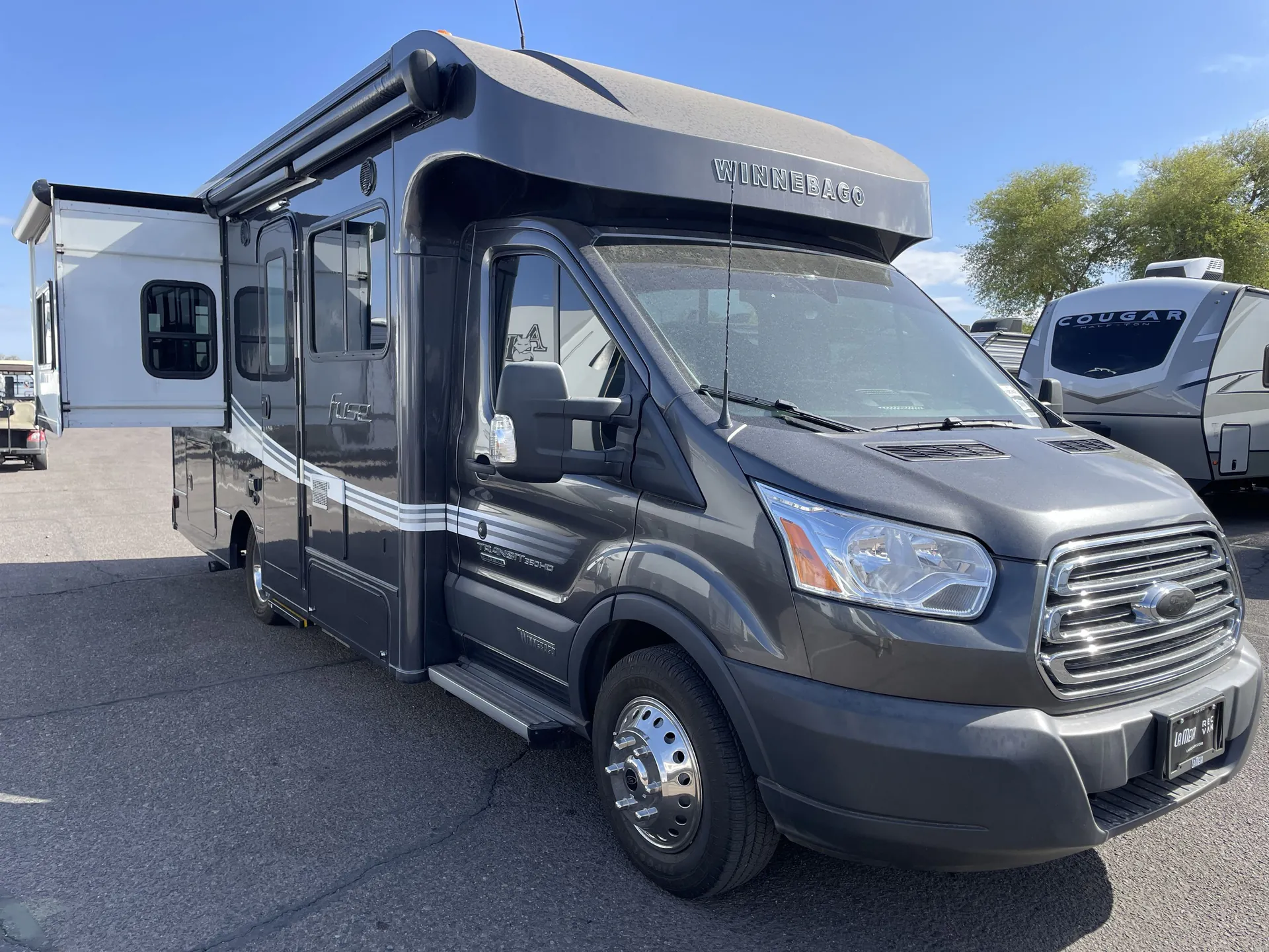 2018 Winnebago Fuse 23T - Photo 2