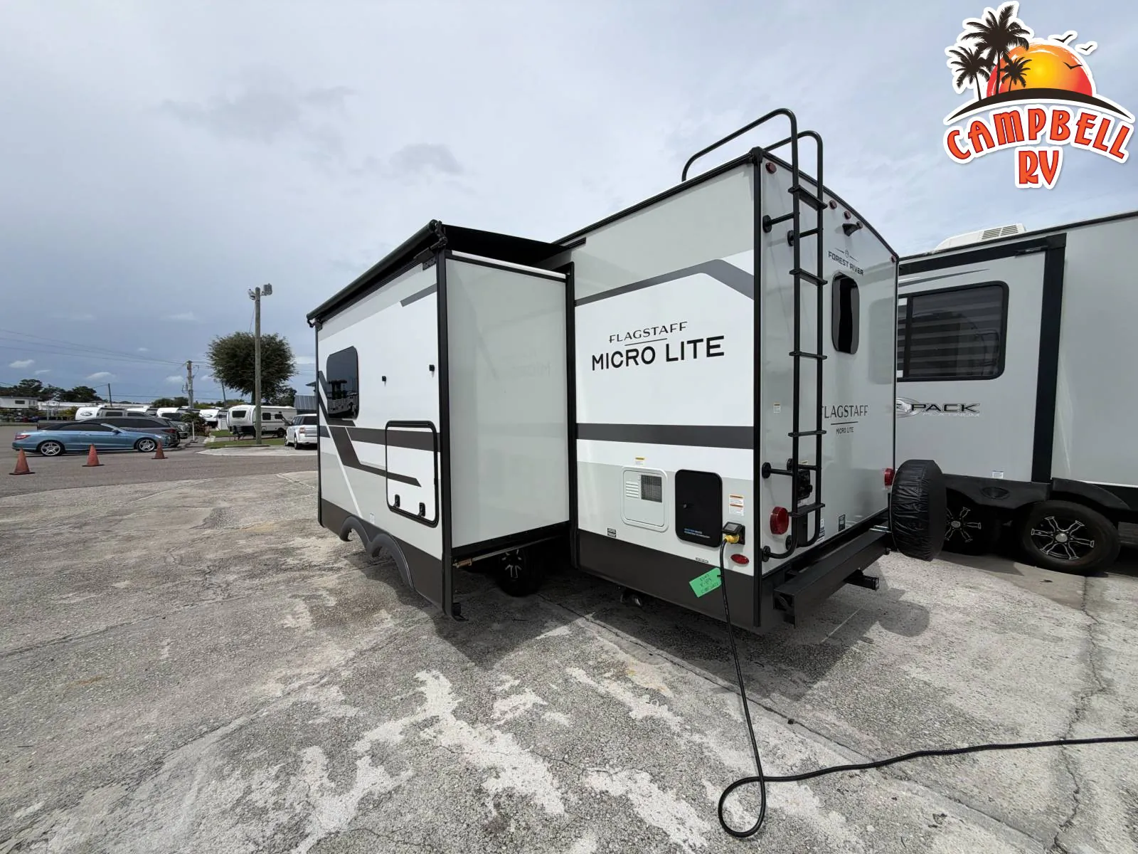 2027 Forest River Flagstaff Micro Lite 25SRB — Photo 6