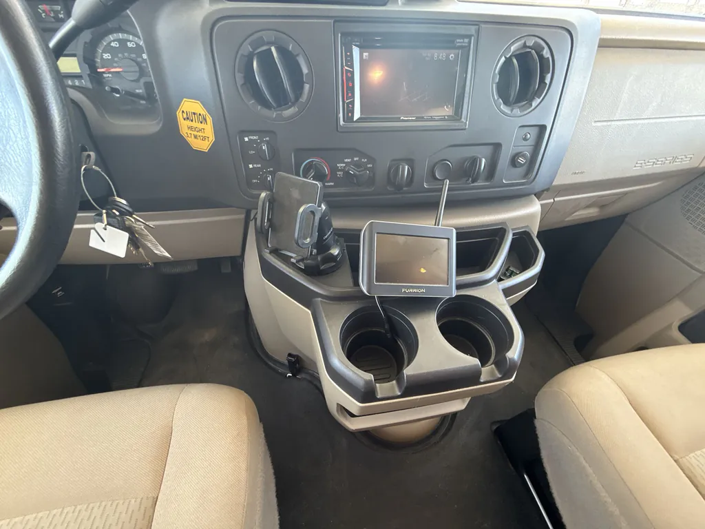 2019 Forest River Sunseeker 3050S, Photos photo 30