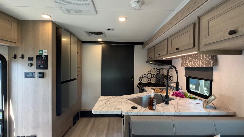 2026 Forest River Sunseeker 3050S, Photos photo 12