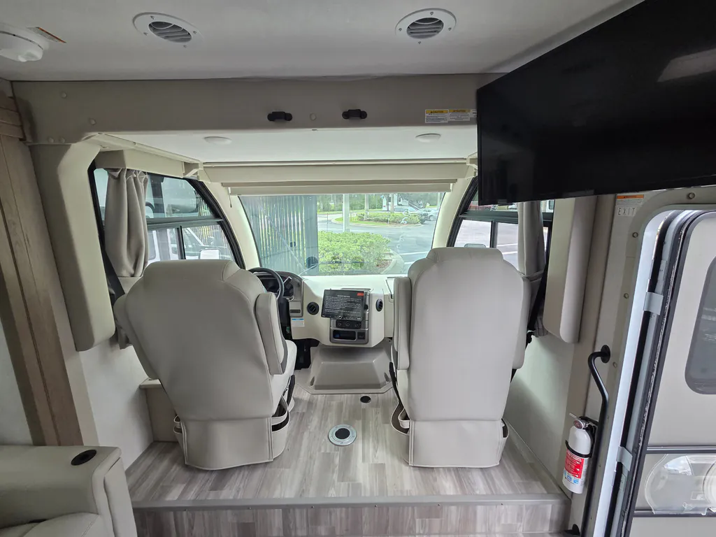 2026 Thor Motor Coach Axis 26.2, Photos photo 24