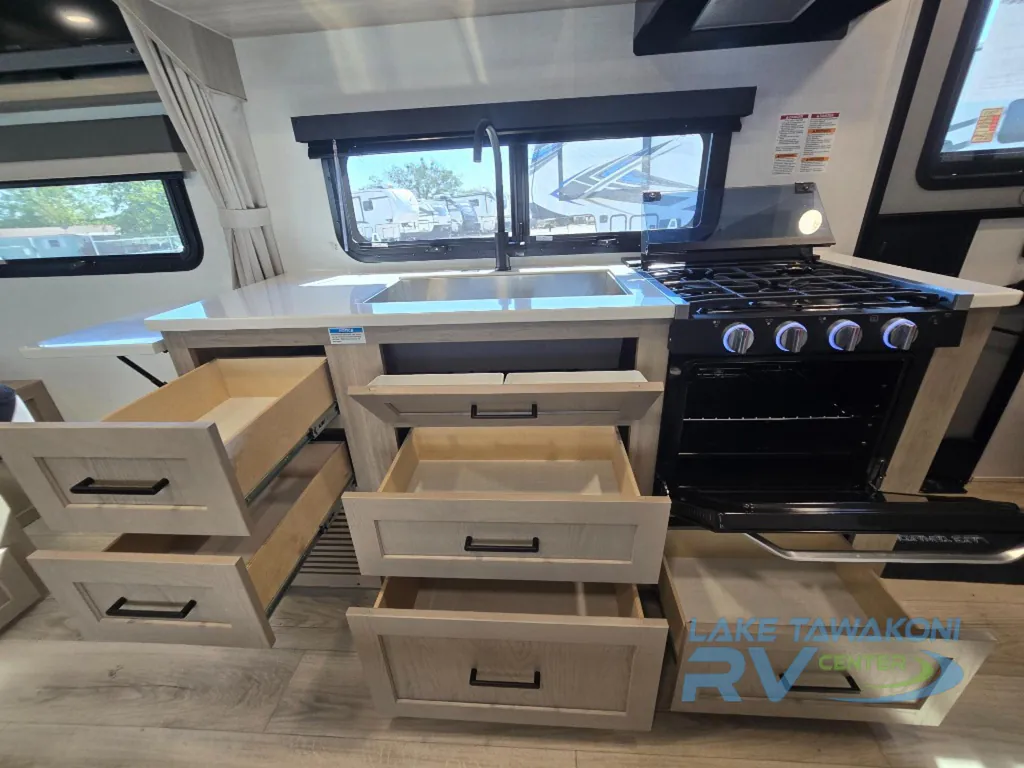 2026 Forest River Flagstaff Micro Lite 21FBRS, Photos photo 23