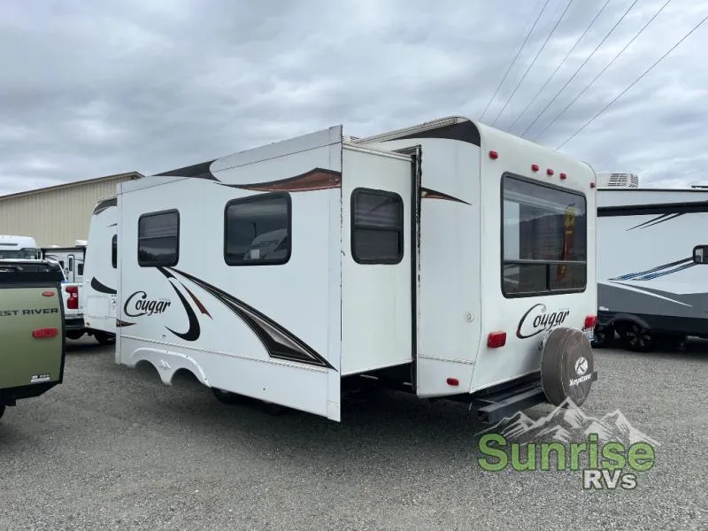 2010 Keystone RV Cougar X-Lite 25RLSWE - Photo 4