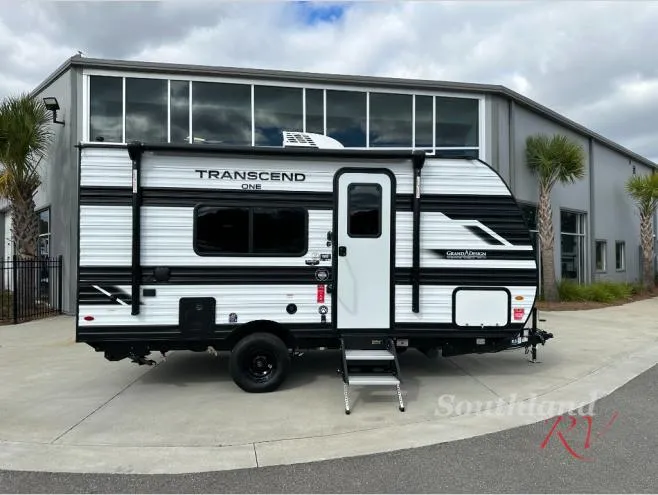 2026 Grand Design Transcend One 151RB - Photo 3