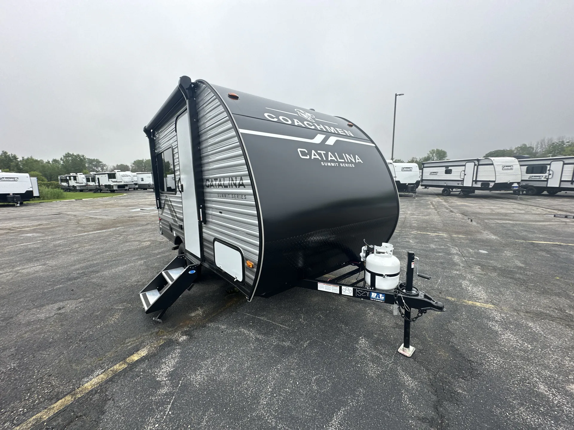 2027 Coachmen Catalina Summit Series 7 134RDX - Photo 2