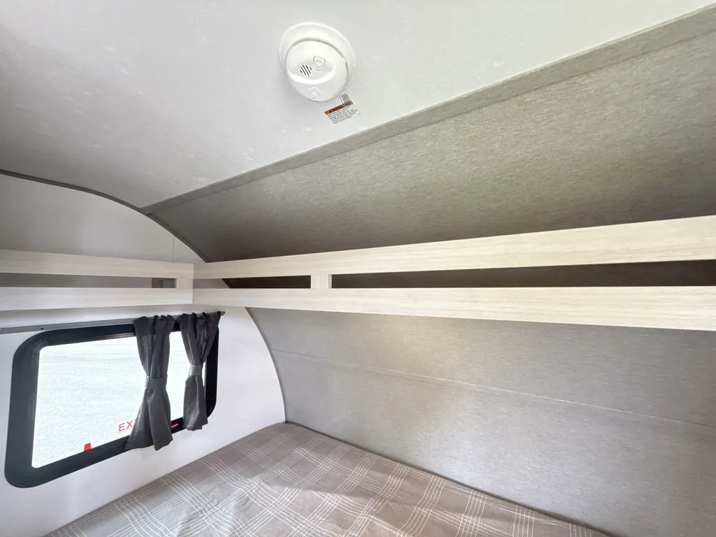 2027 Coachmen Catalina Summit Series 7 154RDX, Photos photo 17