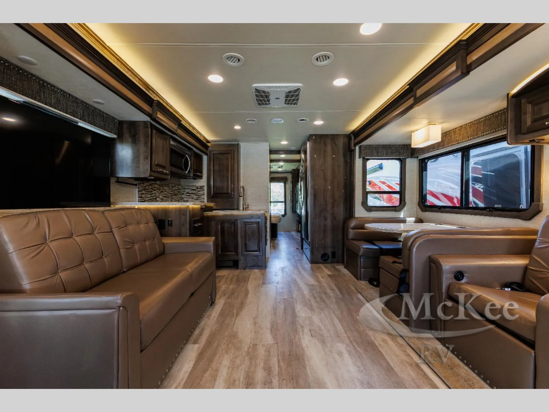 2020 Entegra Coach Accolade 37TS dealer photo 7 from McKee RV