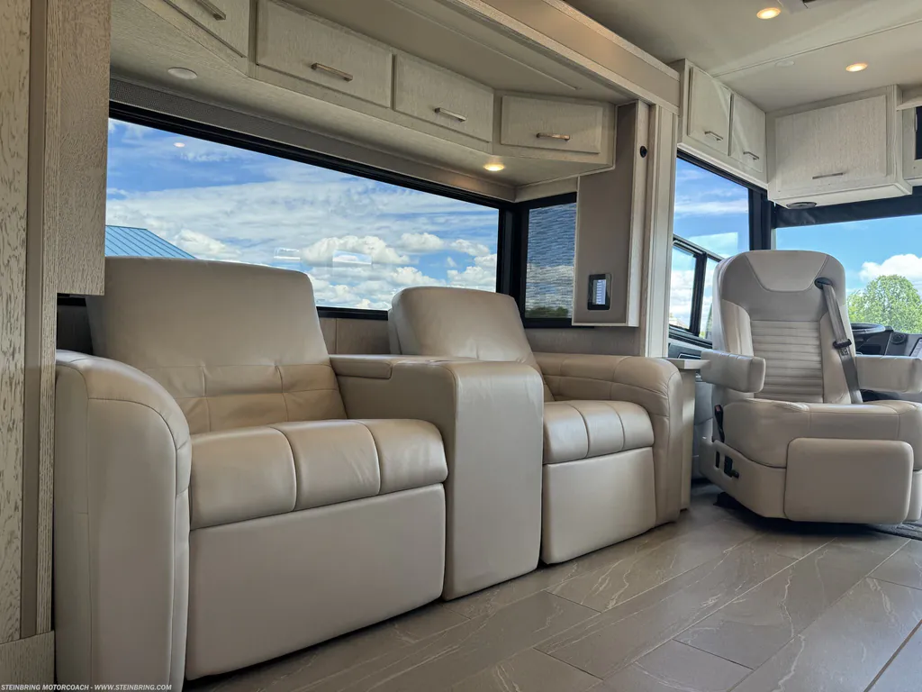 2022 Newmar New Aire 3543, Photos photo 2