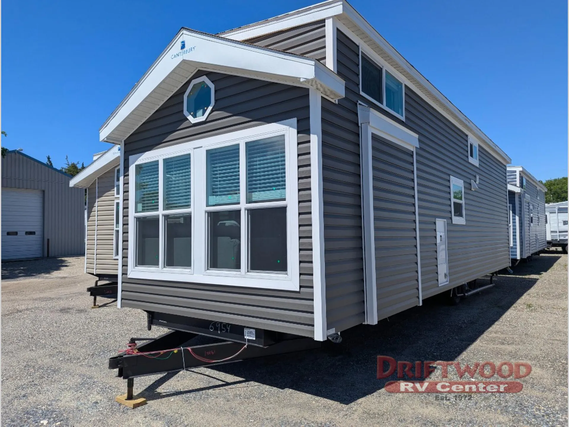 2027 Canterbury RV Parkvue P38-SKLTL - Photo 3