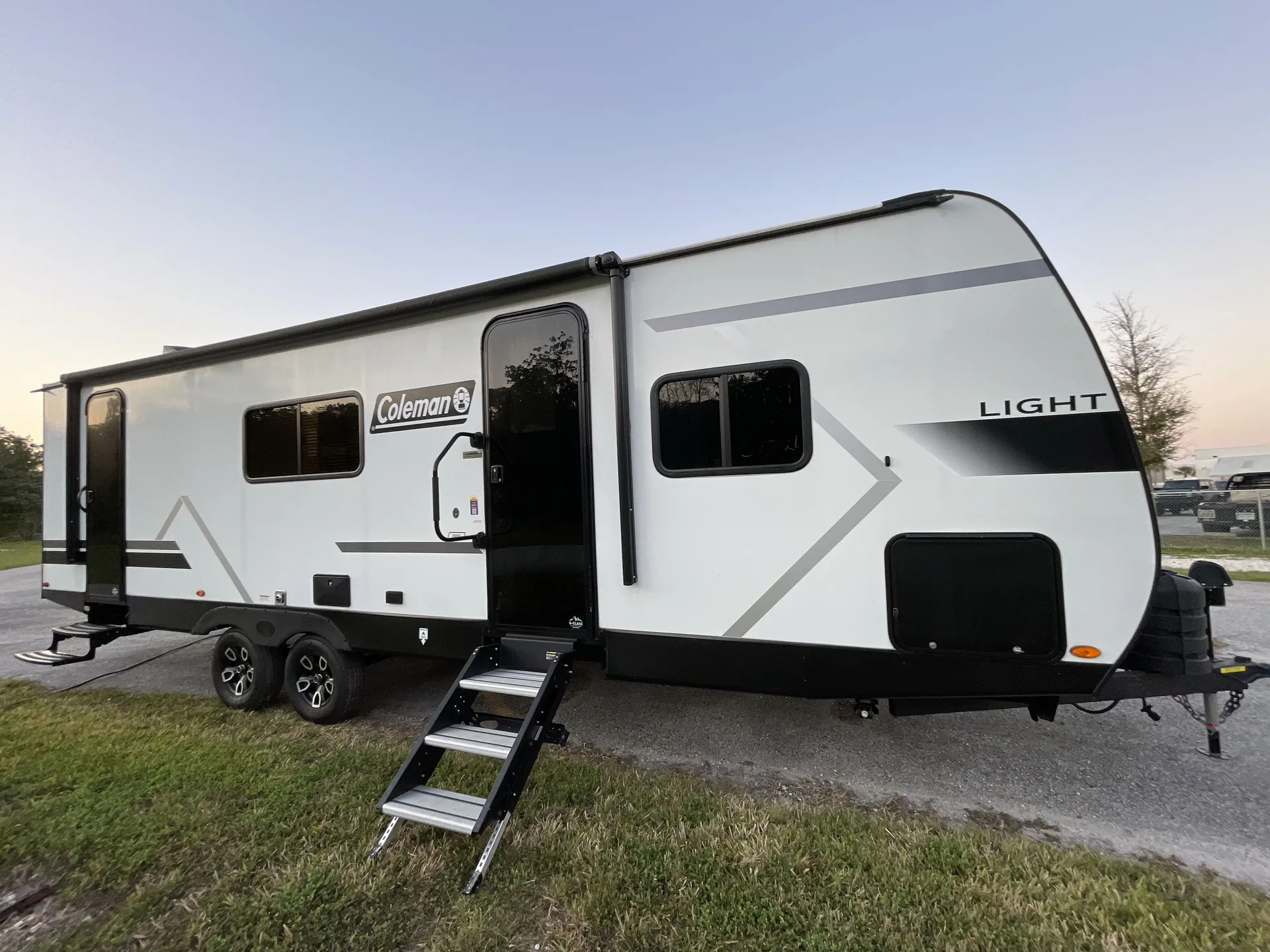 2025 Keystone Coleman Light 26BX - Photo 2