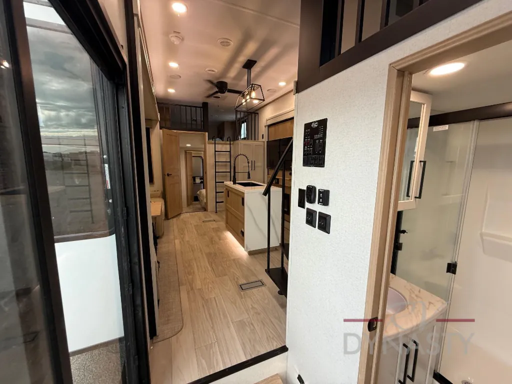 2026 Forest River Sandpiper Destination Trailers 41DUPLEX, Photos photo 15