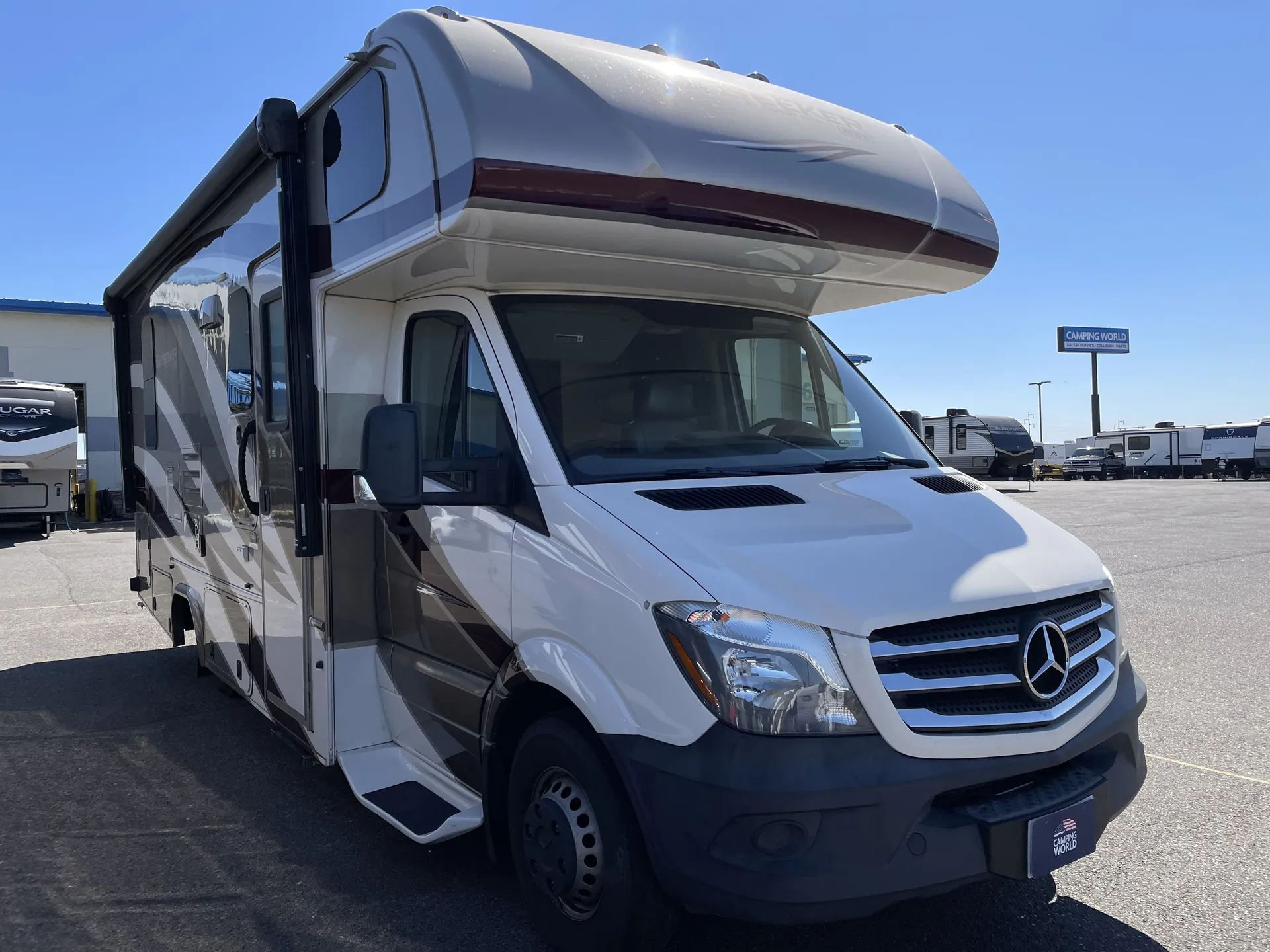 2019 Forest River Sunseeker MBS 2400R