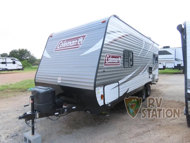 2017 Dutchmen RV Coleman Lantern Series 202RDWE - Photo 2