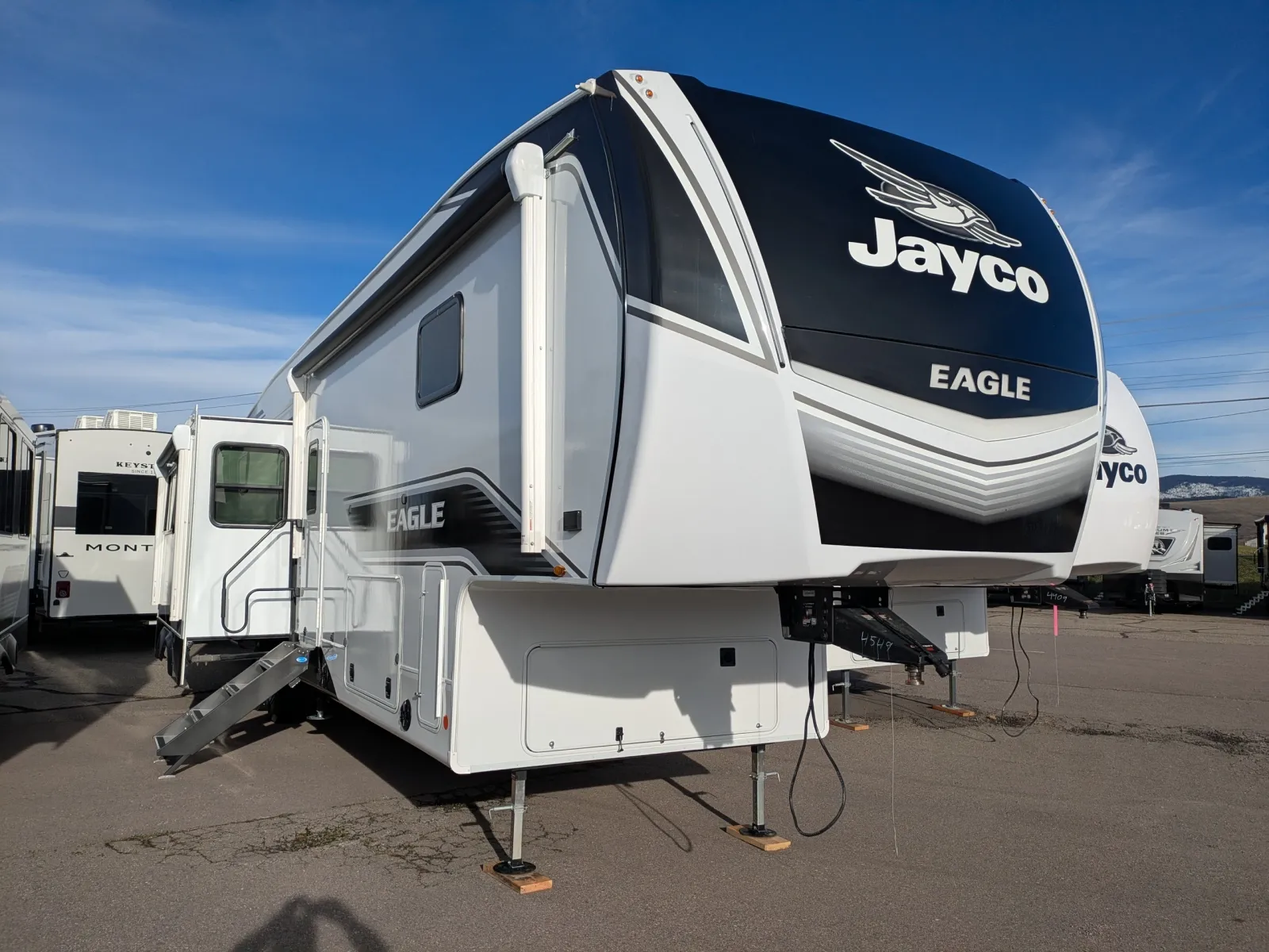 2026 Jayco Eagle 360DBOK - Photo 2