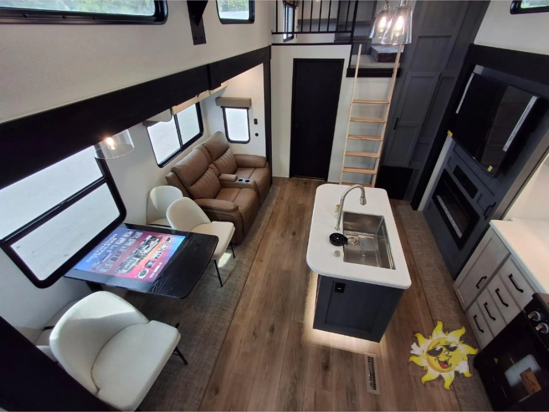 2027 Palomino Puma Vista 421LFT - Photo 4