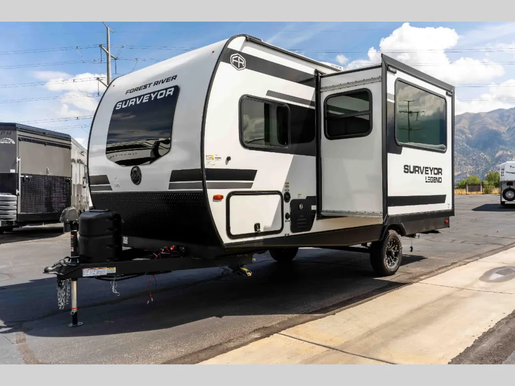 2027 Forest River Surveyor Legend 19BHLE, Photos photo 3