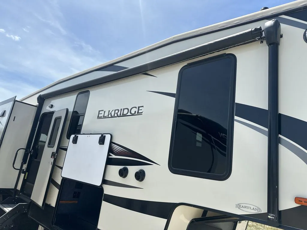 2019 Heartland ElkRidge 31RLK - Photo 3