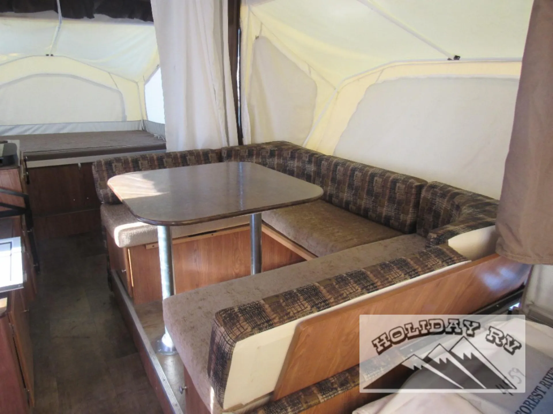 2015 Forest River Rockwood Freedom 2560G - Photo 4