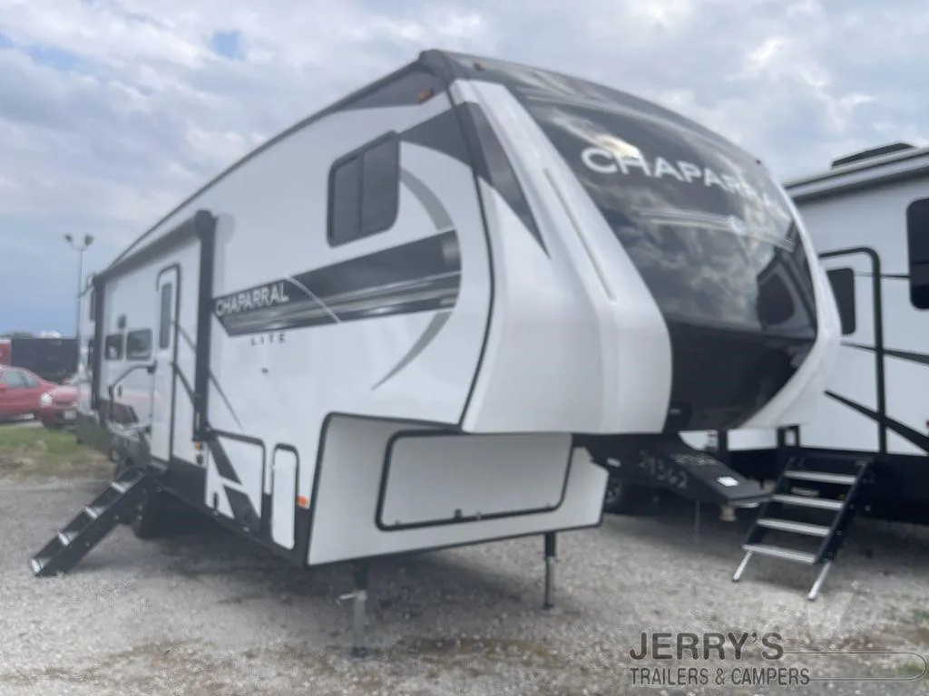 2022 Coachmen Chaparral Lite 274BH - Photo 4
