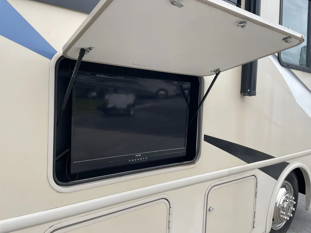 2022 Thor Motor Coach Freedom Traveler A32, Photos photo 19