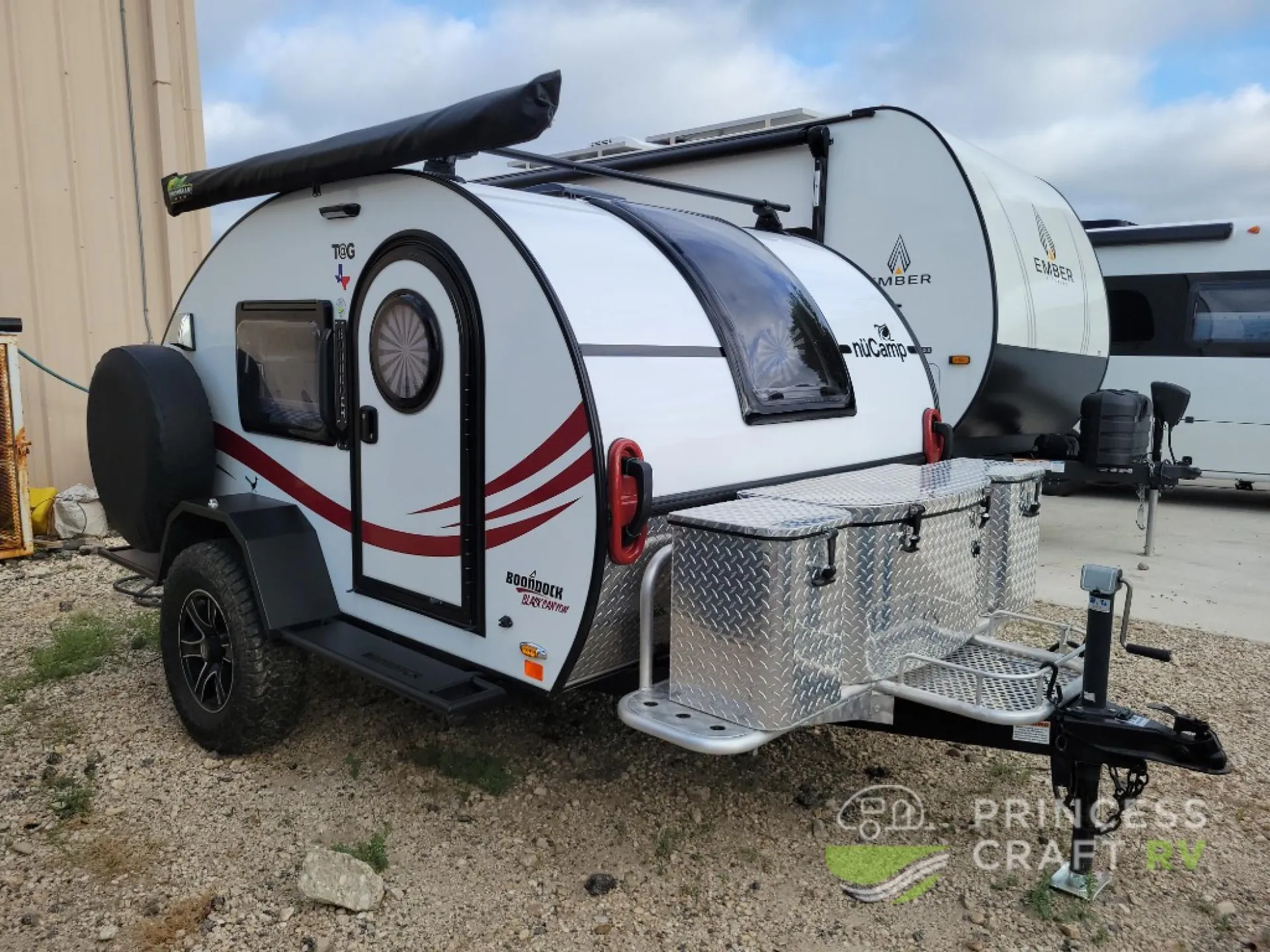 2024 NuCamp TAG XL BLACK CANYON - Photo 2
