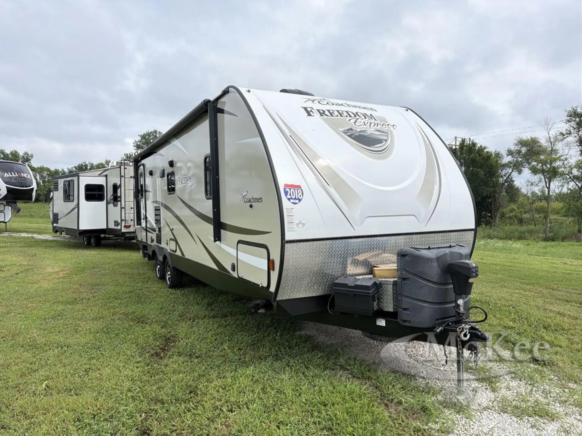 2018 Coachmen RV Freedom Express 279RLDS - Photo 2