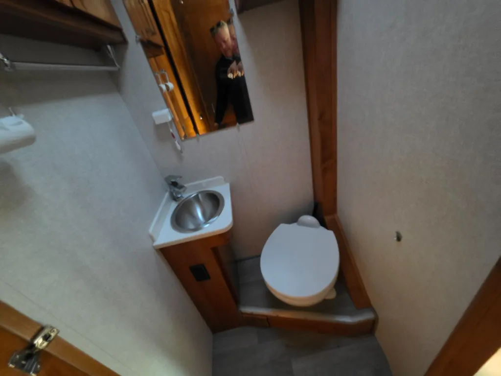2019 Tiffin Wayfarer 24 TW, Photos photo 12