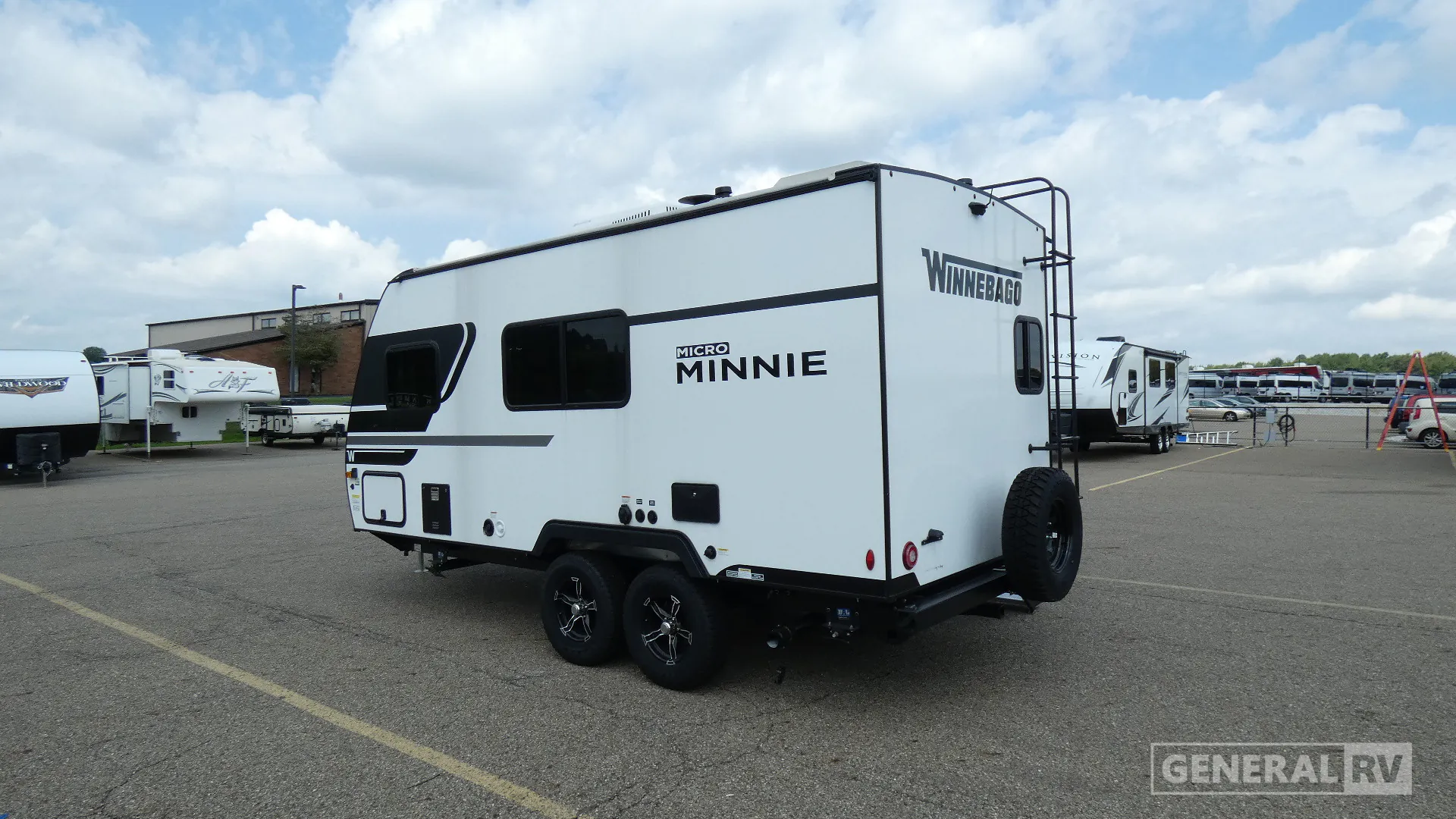 2025 Winnebago Micro Minnie 1720FB - Photo 4