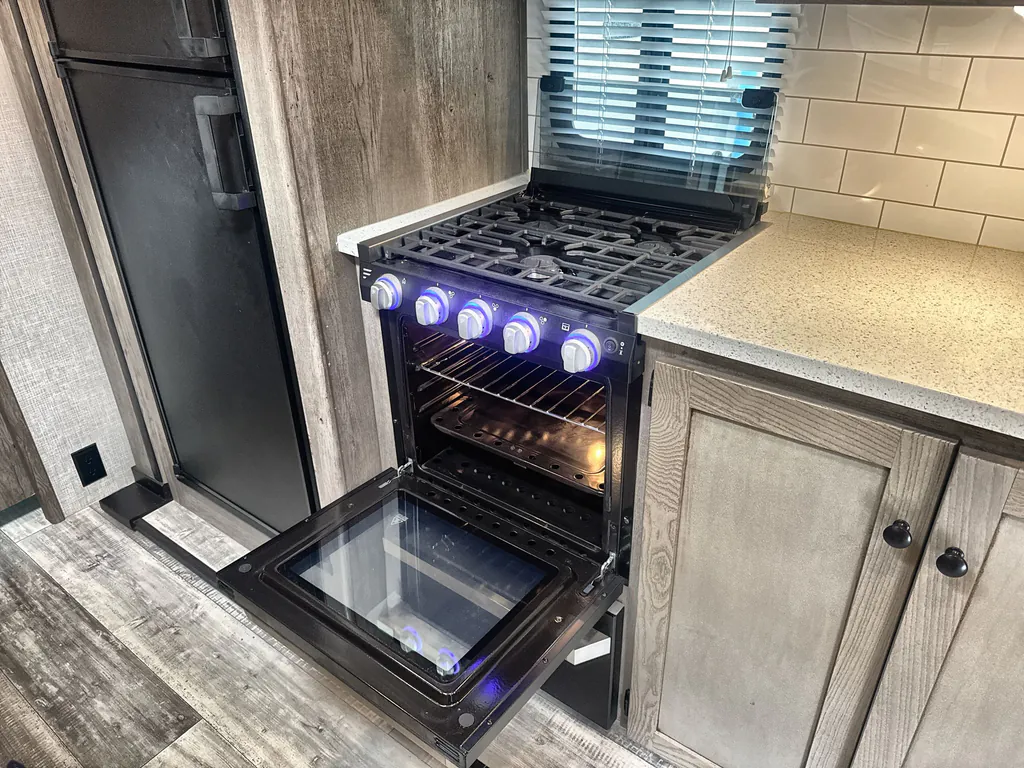 2020 Keystone Outback 340BH, Photos photo 11