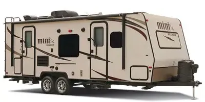 Forest River Rockwood Mini Lite 2506S exterior