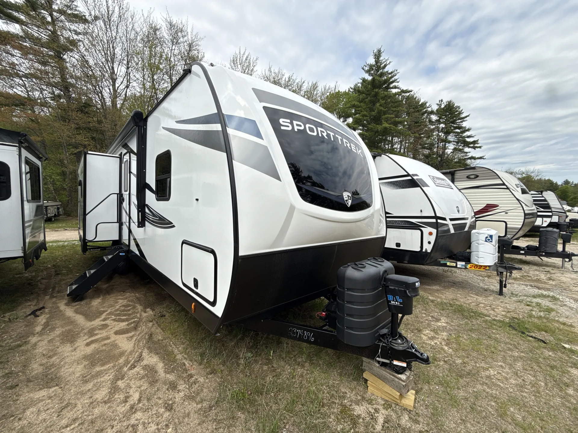 2024 Venture Rv Sporttrek 312VIK - Main photo