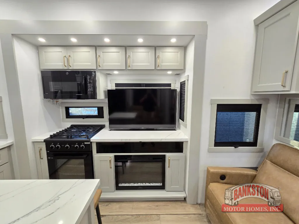2026 Brinkley Model G 3520, Photos photo 16