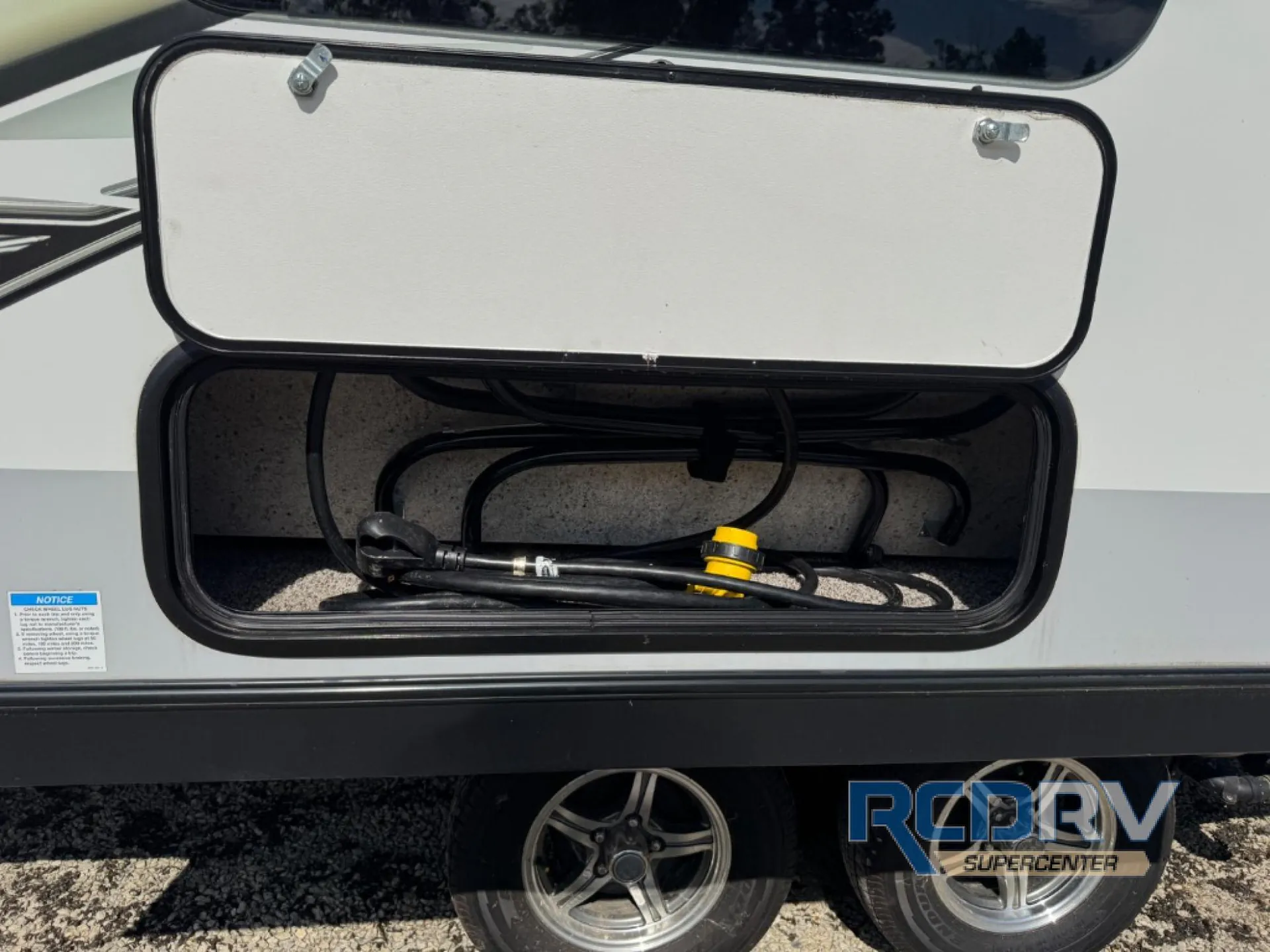 2021 Forest River Flagstaff Micro Lite 21FBRS — Photo 7