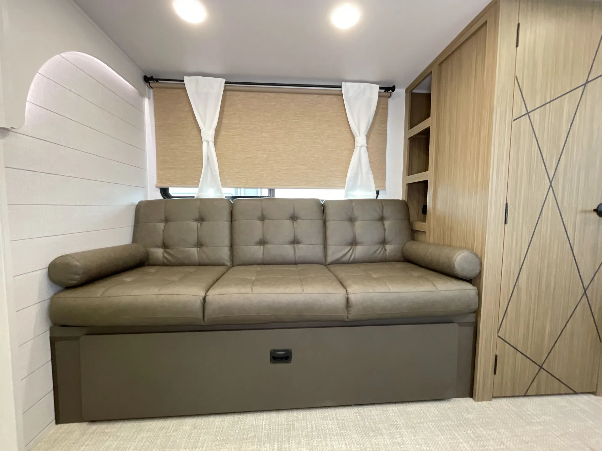 2026 Forest River Salem 300ICE — living area main