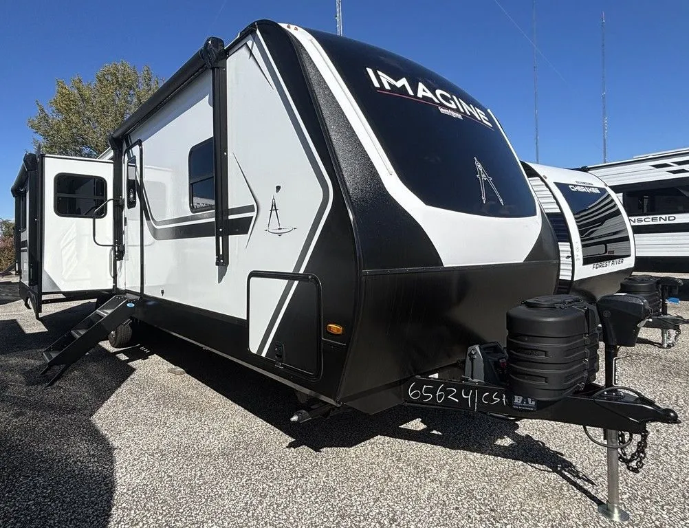 2026 Grand Design Imagine 2970RL - Photo 2