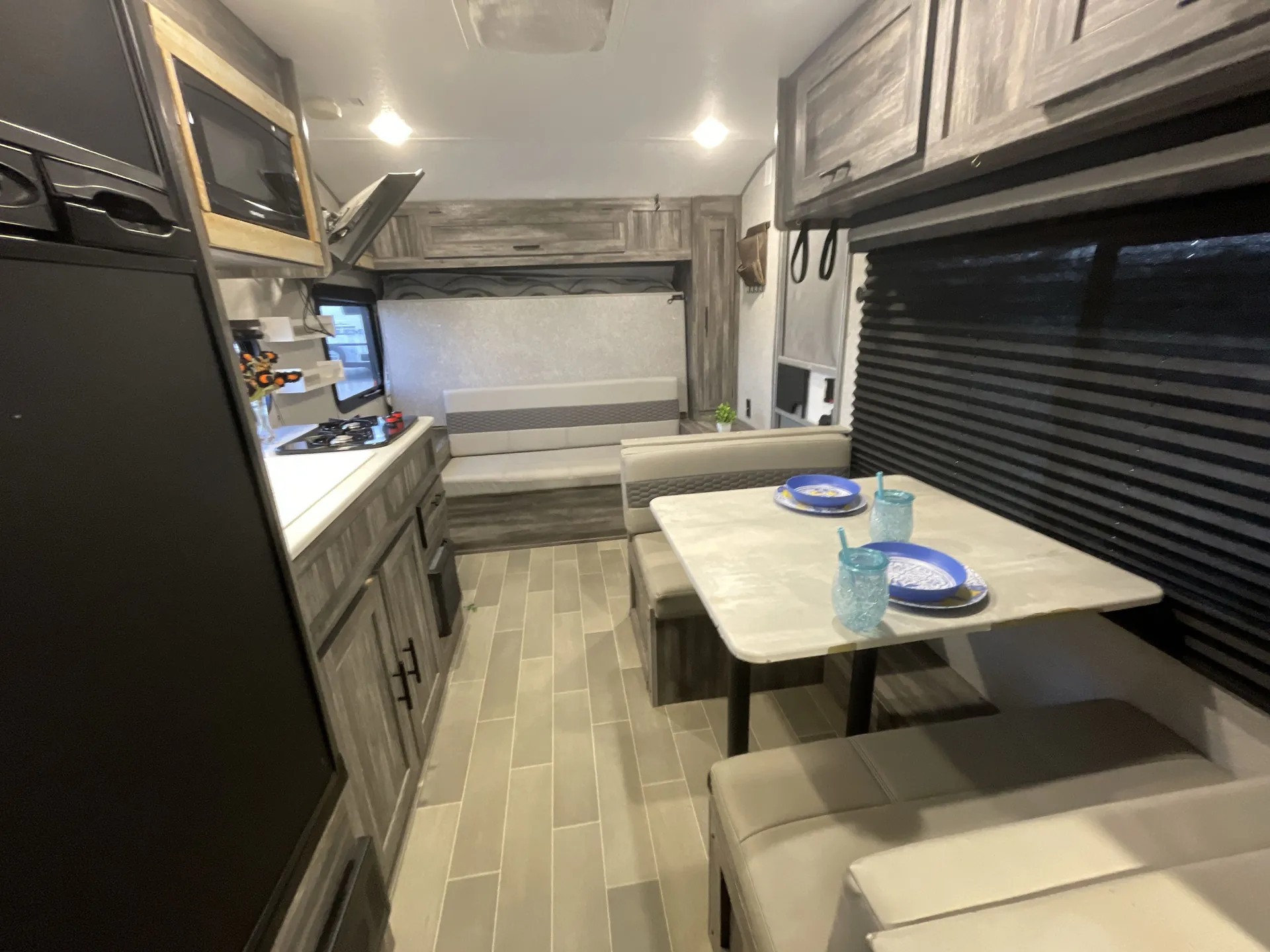 2020 Forest River Salem FSX 179DBK — living area main