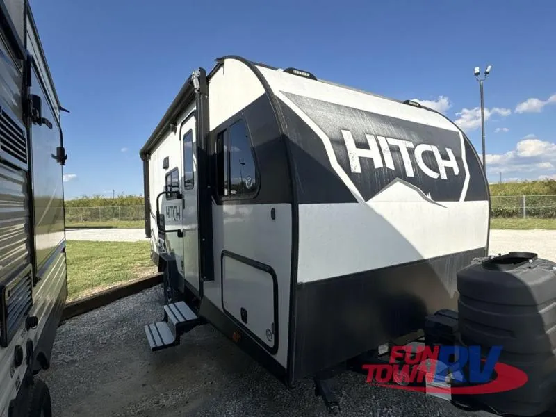 2022 Cruiser Hitch 17BH - Main photo