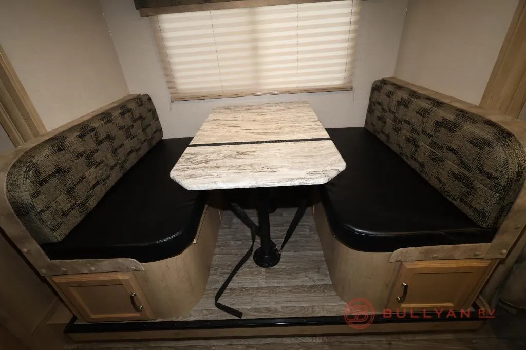 2020 Winnebago Micro Minnie 2108FBS - Photo 4