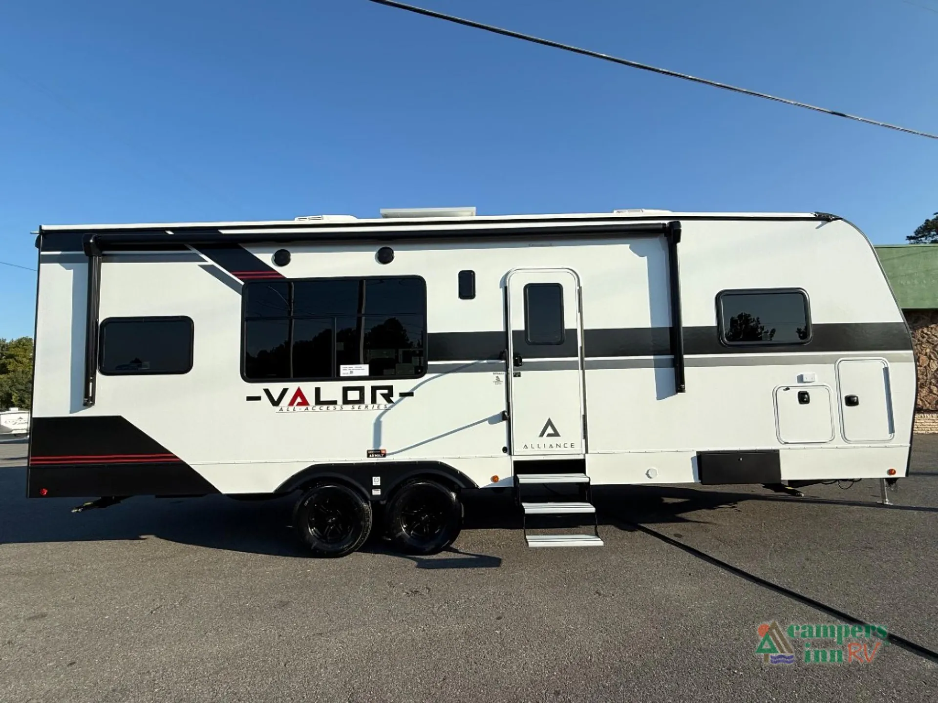 2026 Alliance RV Valor 27T14 - Photo 4