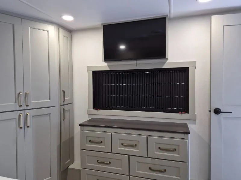 2026 Brinkley Model G 4170, Photos photo 20
