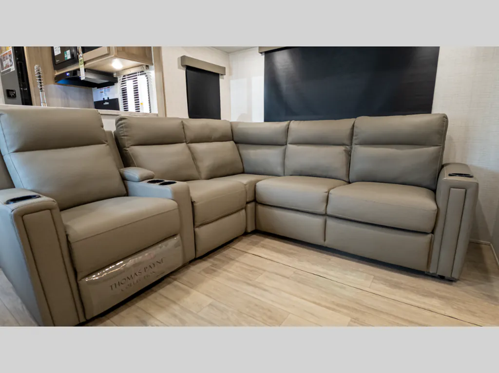 2026 Forest River Solaire 3300FLBS, Photos photo 42
