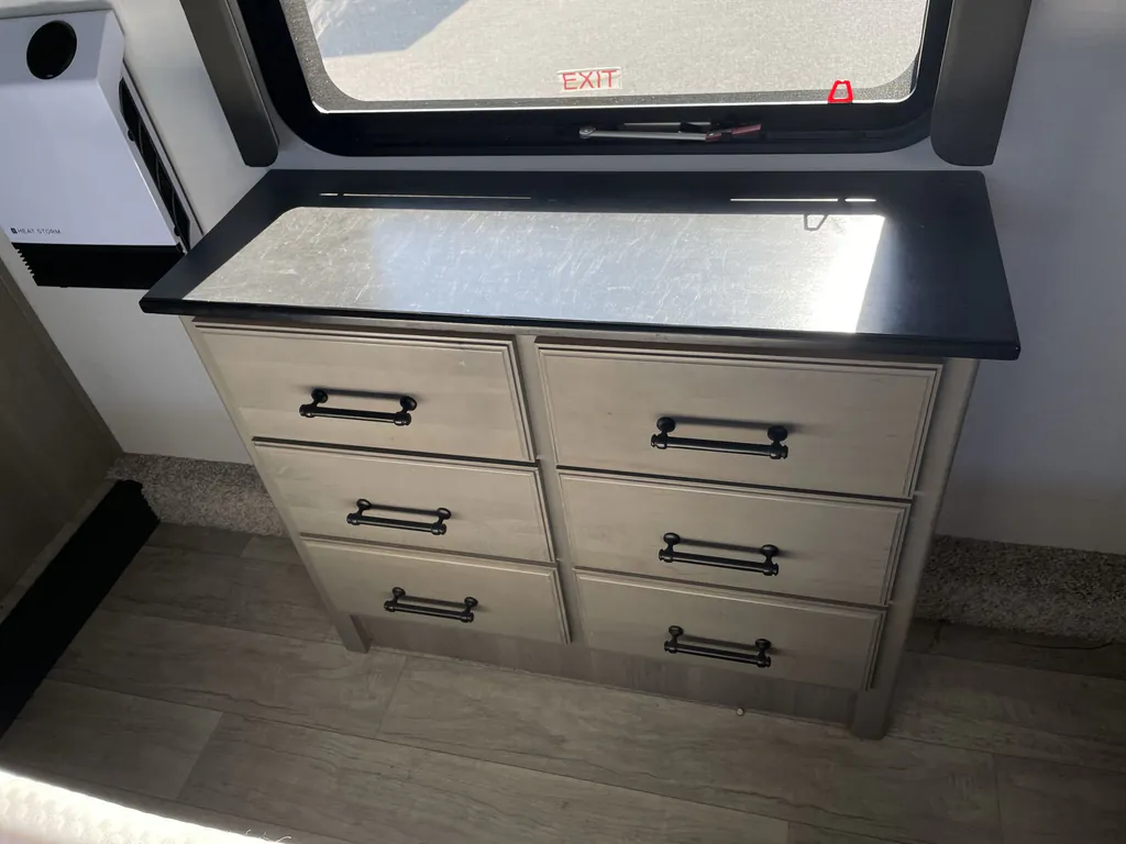 2022 Keystone Montana 3813MS, Photos photo 14