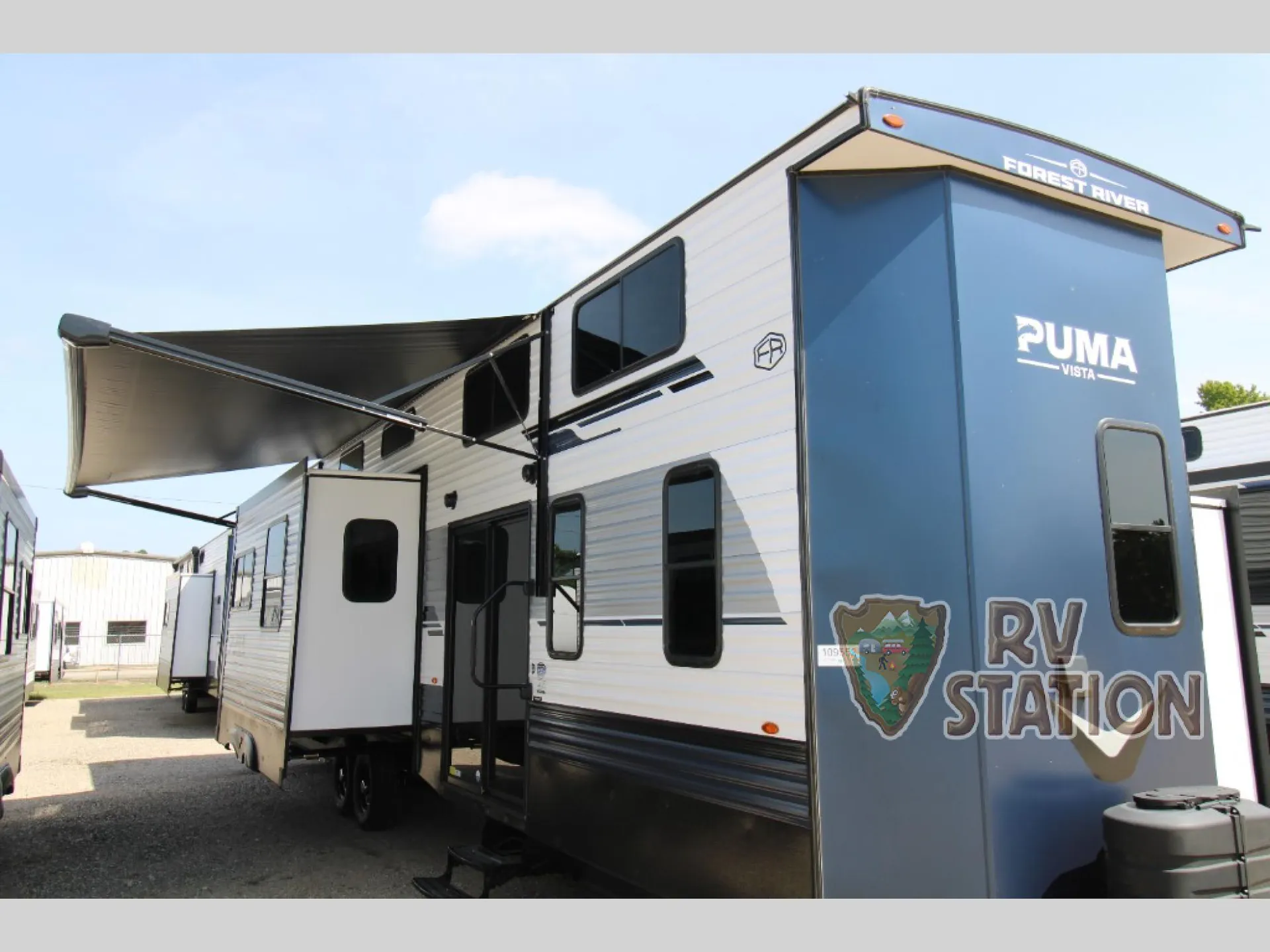 2026 Forest River Puma Vista 421LFT