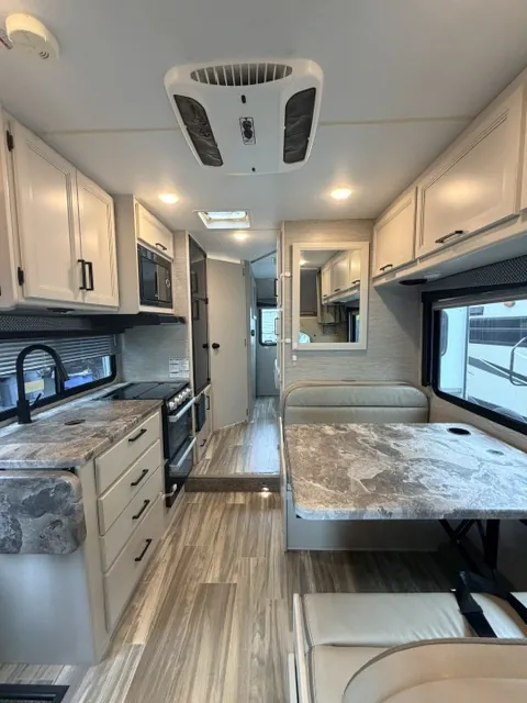 2023 Thor Motor Coach Freedom Elite 22FE, Photos photo 9