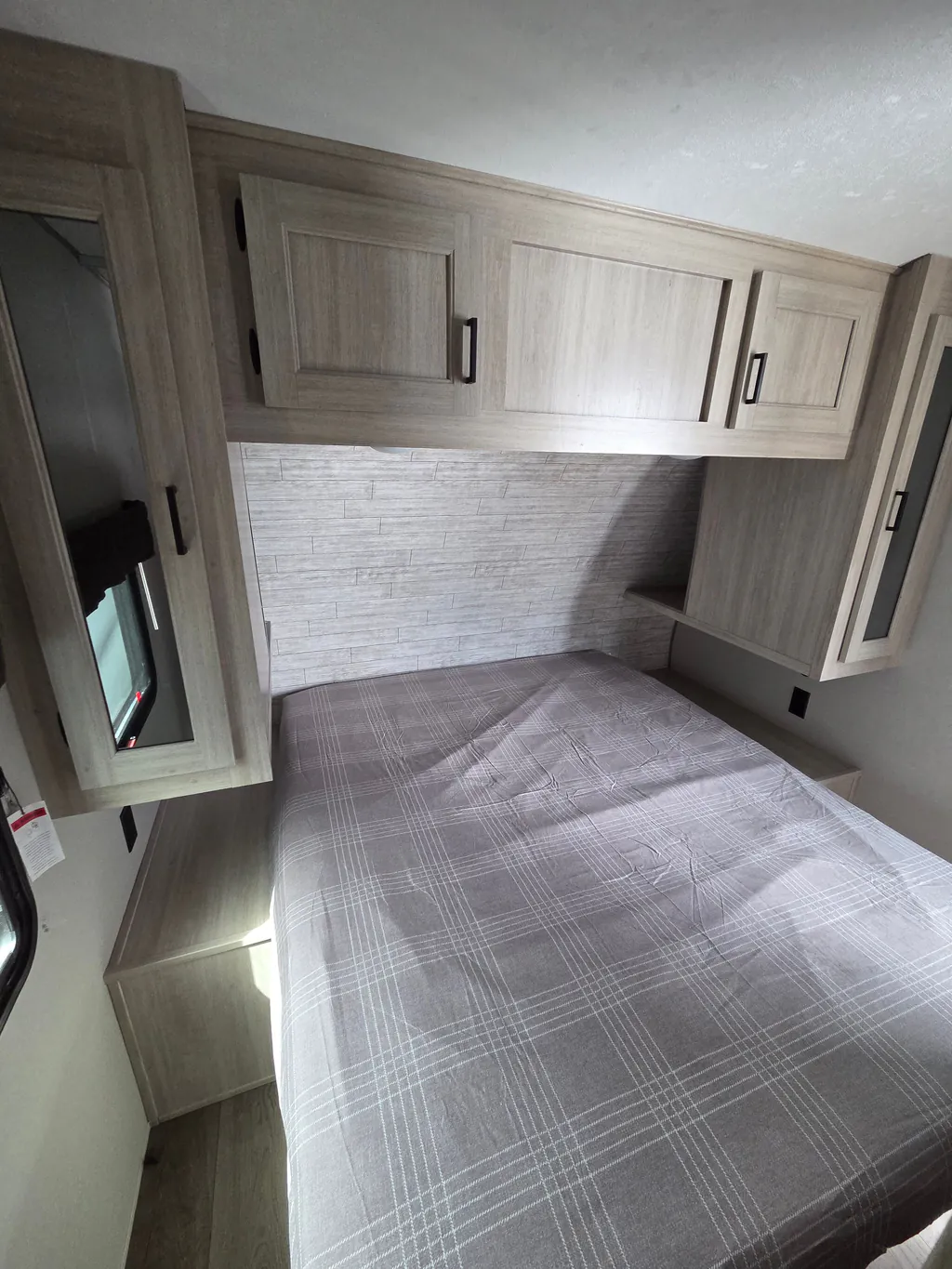 2026 Coachmen Catalina Legacy Edition 273DBHCK, Photos photo 40
