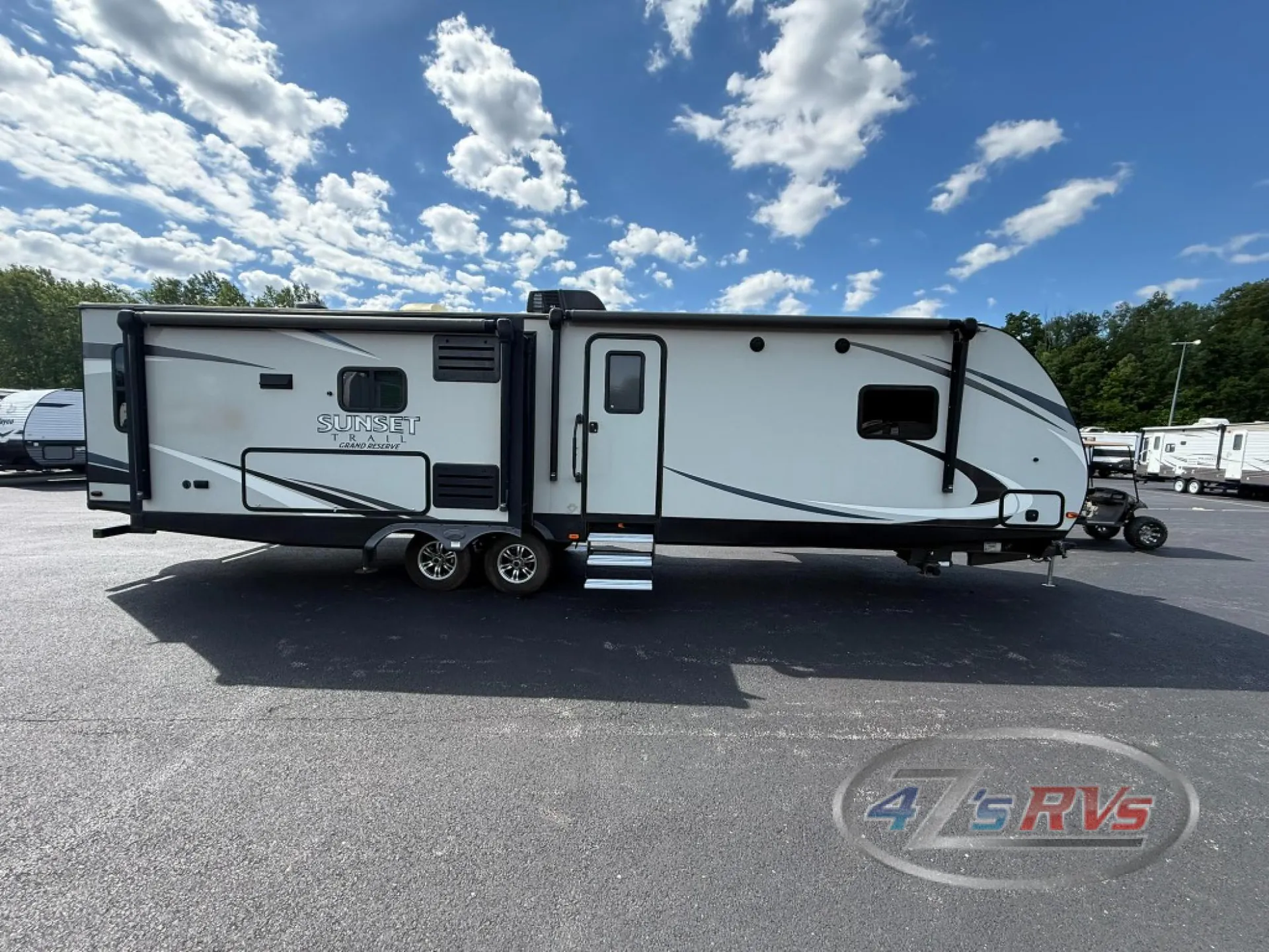 2017 CrossRoads Sunset Trail Grand Reserve 33SI - Photo 3