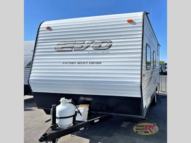 2015 Forest River RV EVO FS 195BH - Photo 3